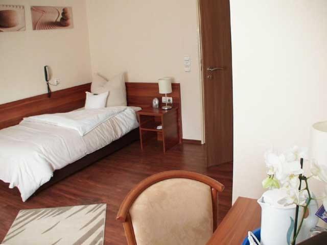 Gartenhotel Triest Bad Soden-Salmünster Rom bilde